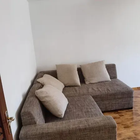 Anastasia Apartament 3 Camere Ramnicu Valcea Exterior photo